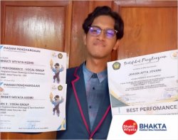 Jehian Apta Jovani, a Public Health undergraduate student, secured the 2nd place in the Group Vocal Competition and received the Best Performance award at the PORNIKES EAST JAVA 2023 event.