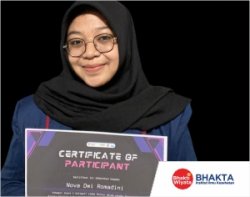 Nursing undergraduate student, Nova Dwi Romadini, successfully won the first prize in the poster competition category at the 2.0 Digital Business Anniversary event in June 2023.
