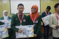 RMIK D3 Study Program Won 2nd Place in the 2015 Mixed Medical Record Coding Competition (MR.CC). Gajah Mada University