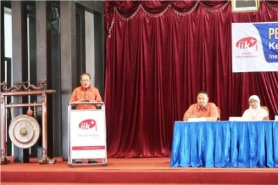 Prosesi Pelantikan Kepengurusan Organisasi IIK BW Periode 2017-2018