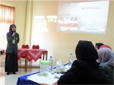 IIK dan SMKKBW Bangkitkan Kreativitas Pelajar Melalui Lomba Karya Tulis Ilmiah