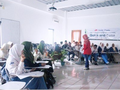 The 1st Health Science Festival: Latih Ketangkasan Pelajar Melalui Science World & Quick Case