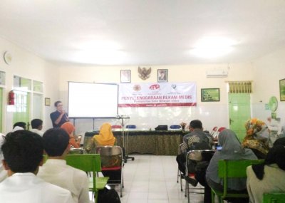 Sehari Kuliah Pakar & Pengabdian Masyarakat bersama D3 RMIK