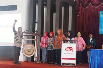 IIK BW Tingkatkan Kompetensi Mahasiswa D3 RMIK dengan Pelatihan Implementasi Rekam Medis Elektronik