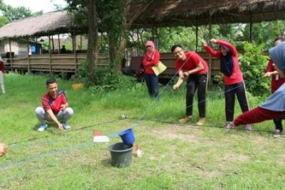 Tingkatkan Character Building dalam Outbond Prodi S1 Kesehatan Masyarakat