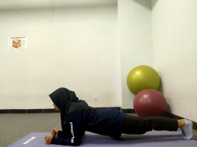 Tahap 5: Forearm plank
