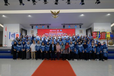 S1 Farmasi dan Pendidikan Profesi Apoteker IIK Bhakta Resmi Raih Akreditasi Unggul dari LAMPTKes