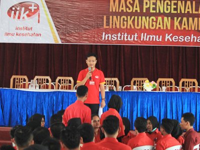 LP2M IIK Turut Berikan Motivasi Penelitian untuk Maba T.A. 2016/2017