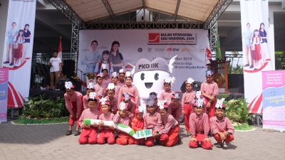 Bulan Kesehatan Gigi Nasional Kembali Hadir di IIK Bhakti Wiyata Kediri