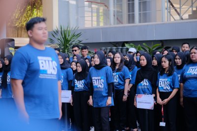 IIK Bhakta Officially Deploys 623 Students for Community Service Program (KKN) in Wates District, Kediri