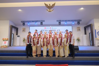 Emotional and Proud Moment: The 40th Generation of Dentistry Graduates of IIK Bhakta Officially Inaugurated at Graha Bhakta