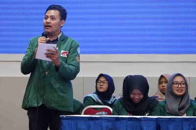 Knowledge Sharing Prodi S1 Farmasi Berjalan Lancar dan Meriah.