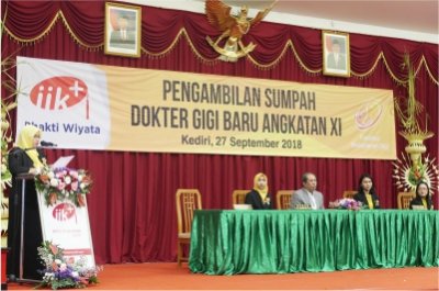 Fakultas Kedokteran Gigi IIK BW Gelar Sumpah Dokter Gigi Angkatan XI