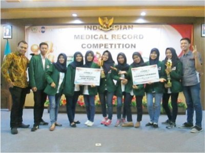 Mahasiswa IIK BW Torehkan Dua Prestasi Sekaligus dalam Bidang RMIK