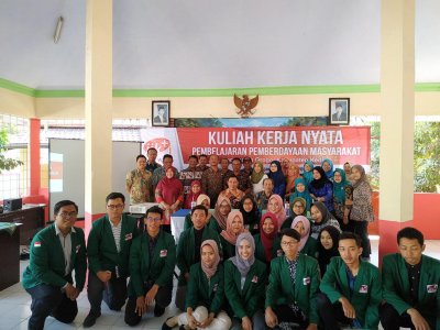 IIK BW Gelar Pelepasan KKN-PPM 2019