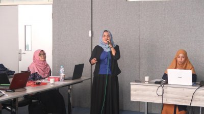 Fakultas Farmasi IIK BW Adakan Pelatihan Item Development UKTTK
