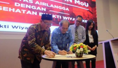 Penandatanganan MoU Antara UNAIR dengan IIK Bhakti Wiyata