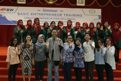 UKM Kewirausahaan Selenggarakan Seminar Basic Entrepreneur