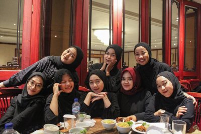 Farewell party merupakan acara rutin tahunan prodi D3 RMIK untuk merayakan kelulusan.