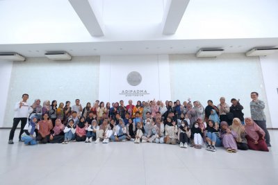IIK Bhakta Sambut Penerima Beasiswa Merdeka NTB 2024: Siap Antar ke Puncak Kesuksesan