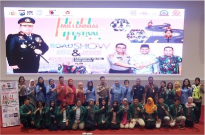Polres Kediri Kota Bersama IIK BW Selenggarakan Millennial Road Safety Festival 